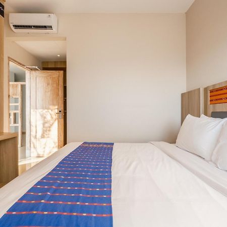 Dejavu 2.0 Hotel Bajo Komodo Лабуан-Бахо Экстерьер фото