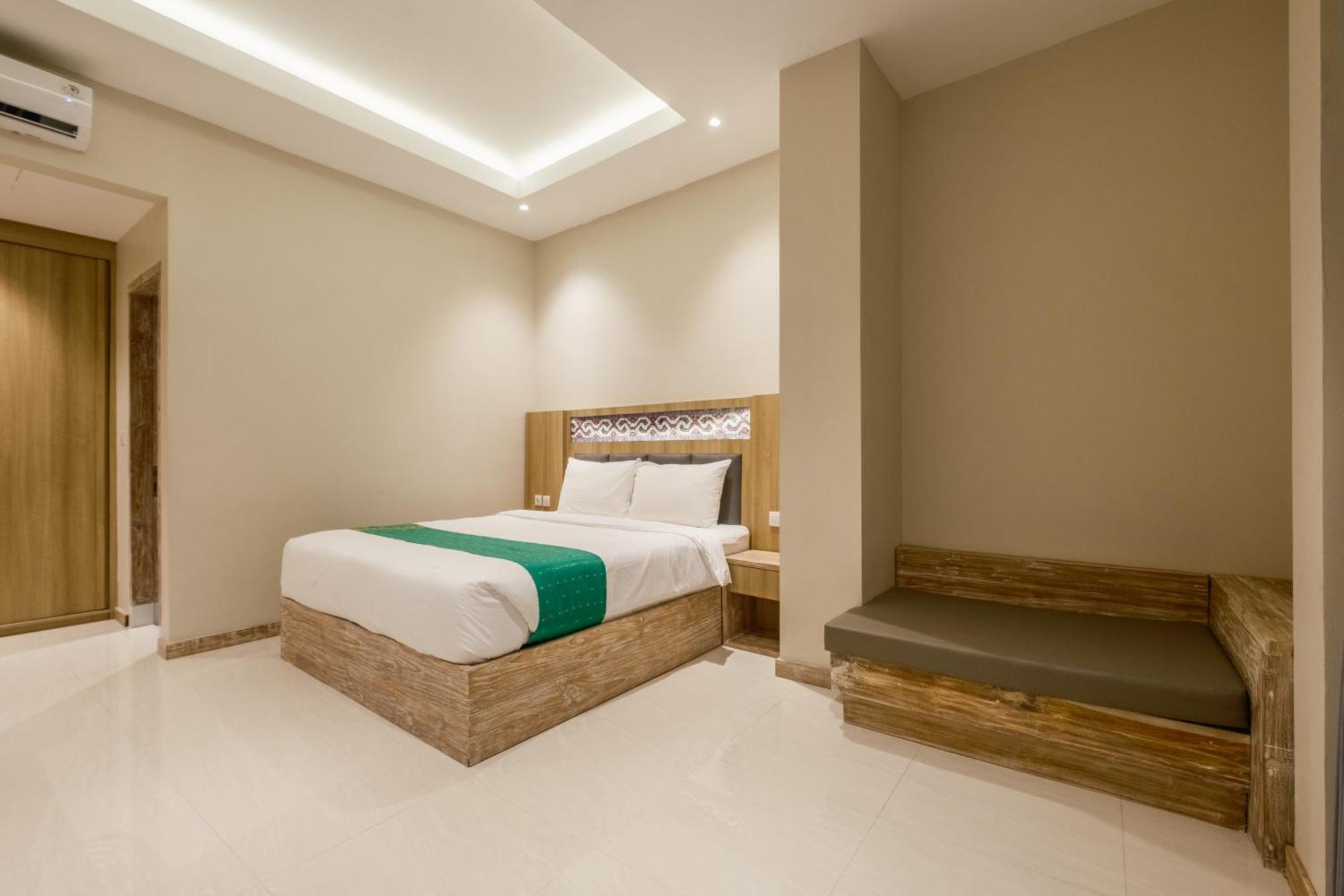 Dejavu 2.0 Hotel Bajo Komodo Лабуан-Бахо Экстерьер фото